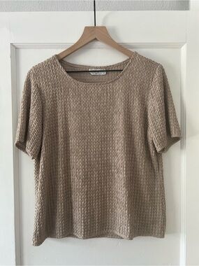 90s Vintage Textured Blouse Short Sleeve Women’s Career Casual Top